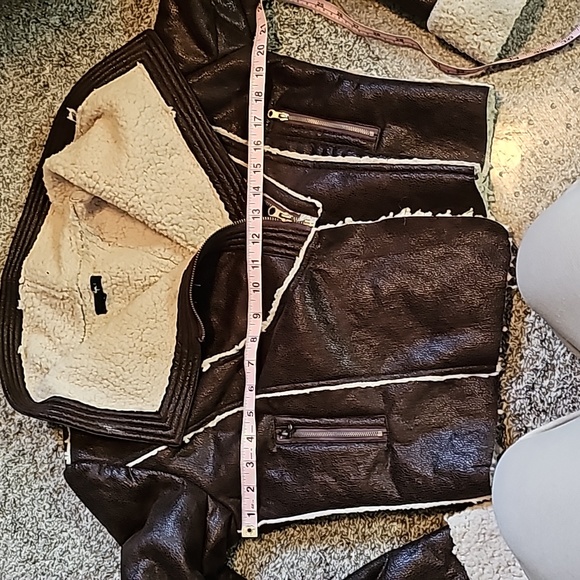 STUNNING RYU brown shearling crop bomber jacket - Picture 5 of 11